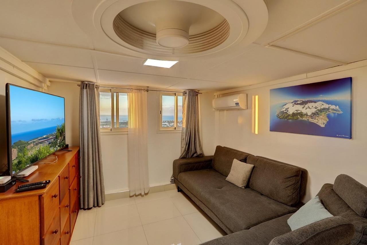 Appartement 3 Etoiles Sauna Vue Superbe Ti Kaz Miyou 2 La Possession Exterior photo